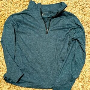 Old Navy Active half zip Boys size xs (5) like new